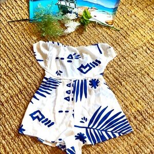 NLW current fashions Blue & White Patterned Jumpsuit Sz L
